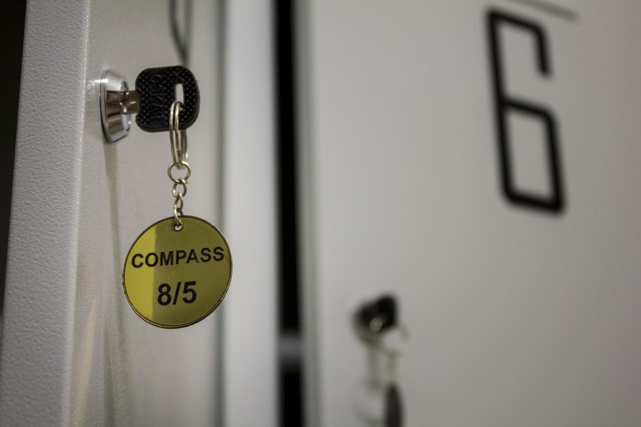 Compass Hostel Bichkek Extérieur photo